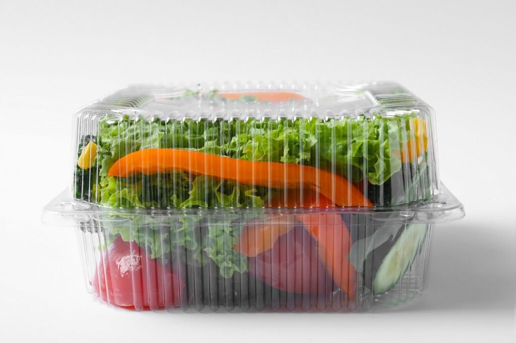 Thailand to lift a ban on recycled plastic for food container