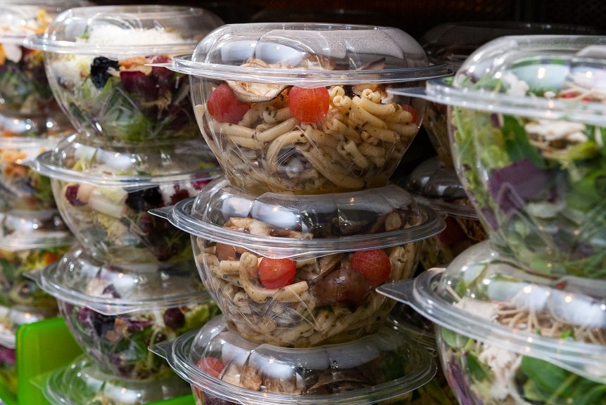 Thailand Reviews Quality Standards for Plastic Food Containers